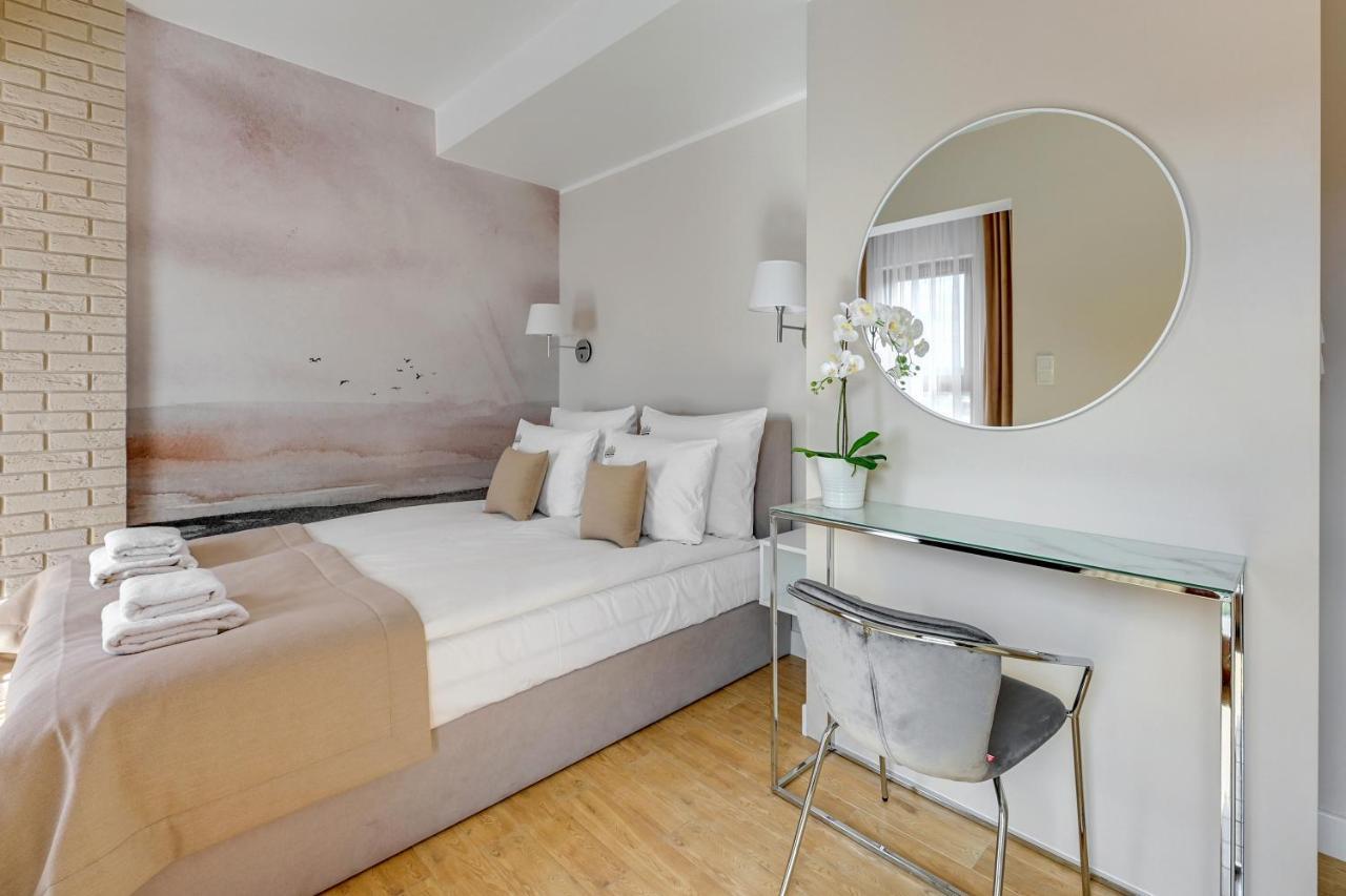 Aura III Apartments & Free Parking By Downtown Apartments Gdansk Bagian luar foto