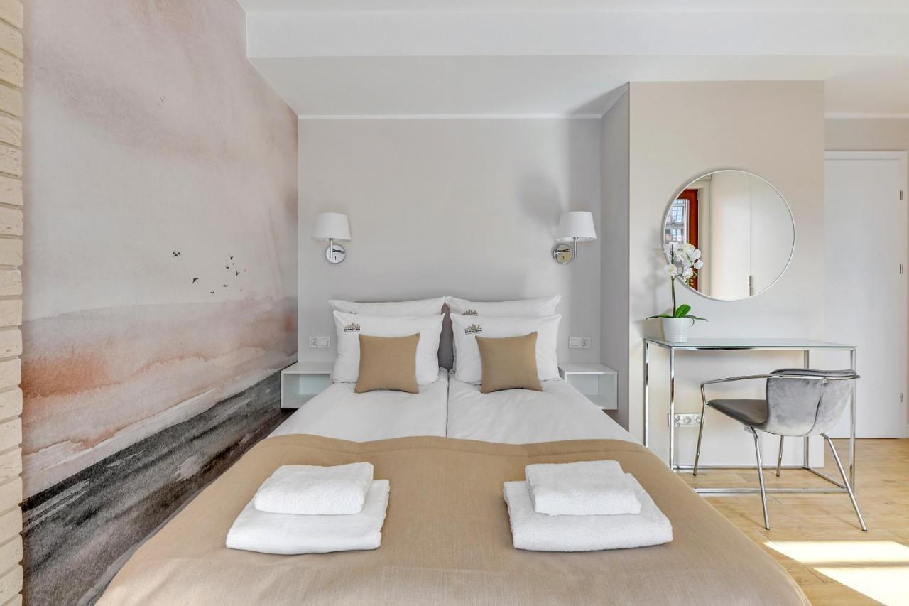Aura III Apartments & Free Parking By Downtown Apartments Gdansk Bagian luar foto